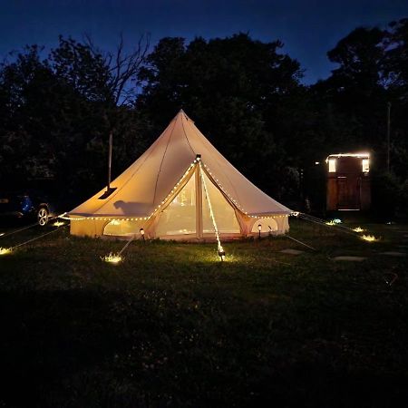 Quex Livery Glamping バーチントン エクステリア 写真