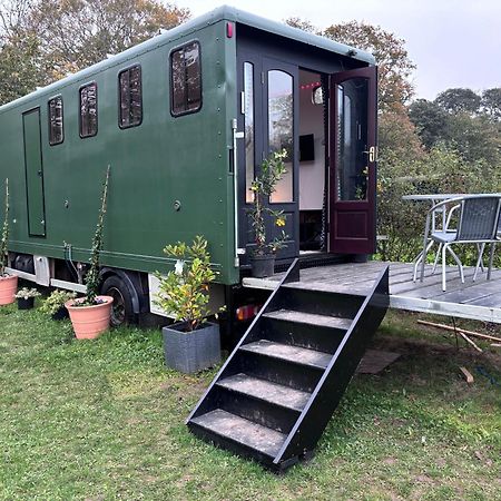 Quex Livery Glamping バーチントン エクステリア 写真