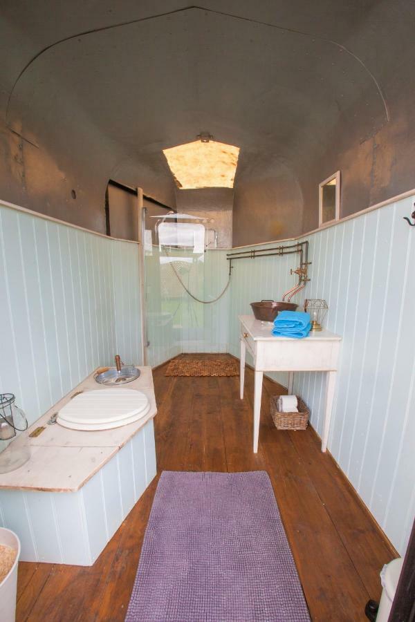 Quex Livery Glamping バーチントン エクステリア 写真